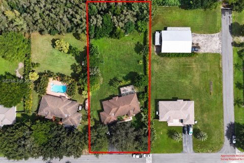 Villa ou maison à vendre à Pembroke Pines, Floride: 4 chambres, 190.82 m2 № 2415857 - photo 5