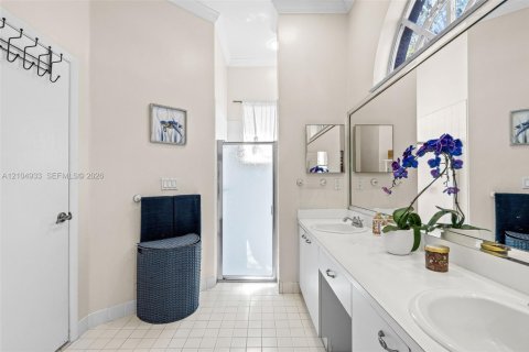 Villa ou maison à vendre à Pembroke Pines, Floride: 4 chambres, 190.82 m2 № 2415857 - photo 30