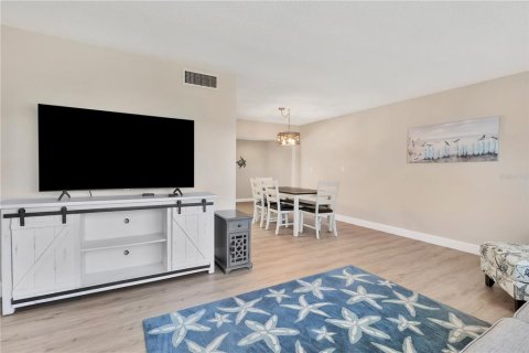 Casa en alquiler en North Port, Florida, 2 dormitorios, 134.06 m2 № 214841 - foto 4