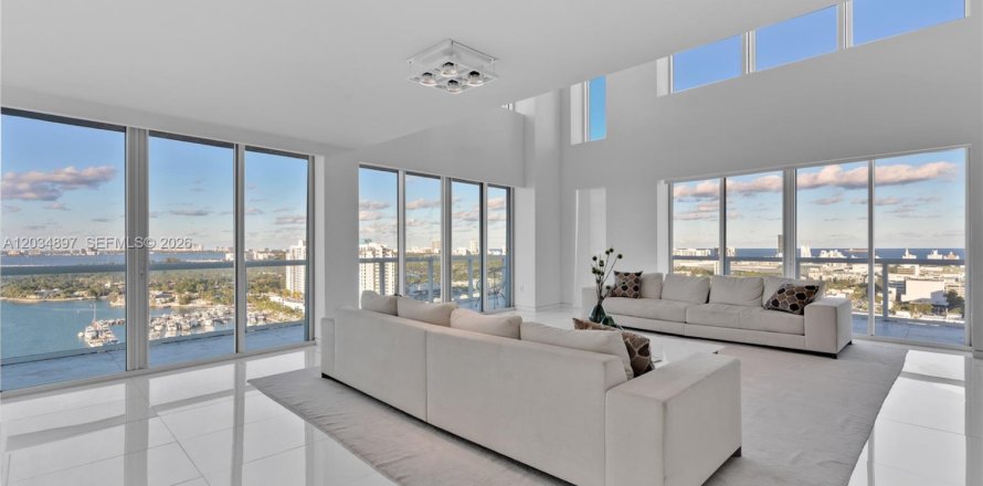 Condo à Miami Beach, Floride, 3 chambres  № 2084220