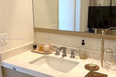 Copropriété à vendre à Miami, Floride: 2 chambres, 146.04 m2 № 2015228 - photo 21