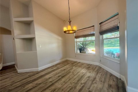 House in Clermont, Florida 4 bedrooms, 219.34 sq.m. № 1659349 - photo 7