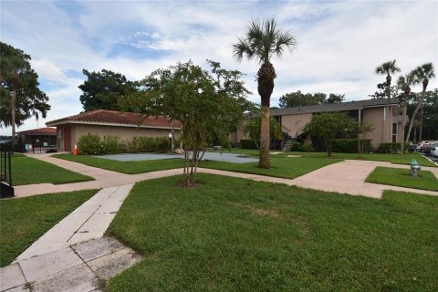 Condo in Casselberry, Florida, 2 bedrooms  № 1868856 - photo 21