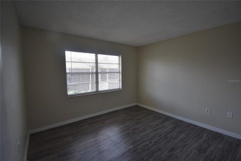 Condo in Casselberry, Florida, 2 bedrooms  № 1868856 - photo 8