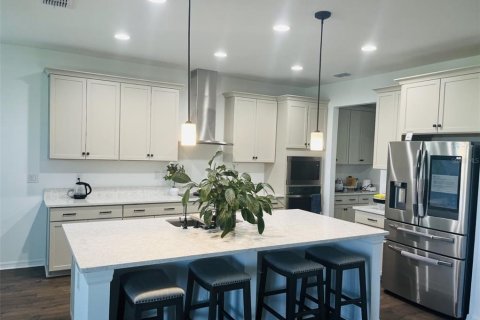 Casa en alquiler en Tampa, Florida, 5 dormitorios, 308.16 m2 № 1852994 - foto 7