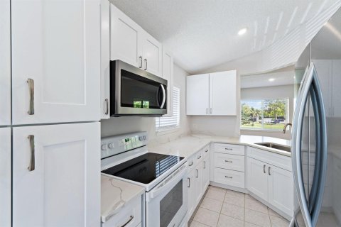 Copropriété à louer à Jupiter, Floride: 2 chambres, 93.55 m2 № 2168140 - photo 11