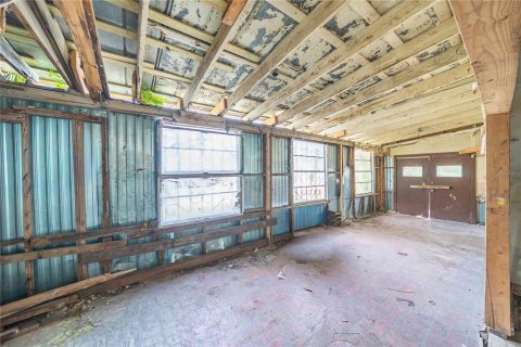 Propiedad comercial en venta en Anthony, Florida, 384.24 m2 № 2206571 - foto 30