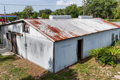 Propiedad comercial en venta en Anthony, Florida, 384.24 m2 № 2206571 - foto 19