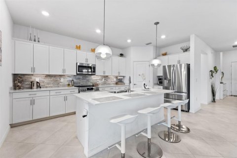 Villa ou maison à louer à Venice, Floride: 4 chambres, 189.06 m2 № 1831257 - photo 7