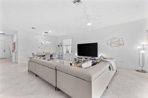 Villa ou maison à louer à Venice, Floride: 4 chambres, 189.06 m2 № 1831257 - photo 9