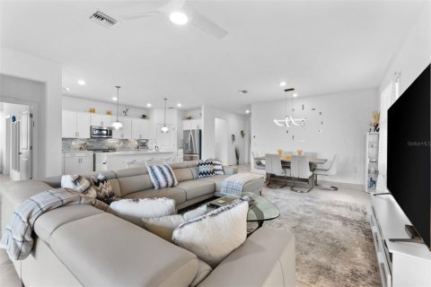 Villa ou maison à louer à Venice, Floride: 4 chambres, 189.06 m2 № 1831257 - photo 10