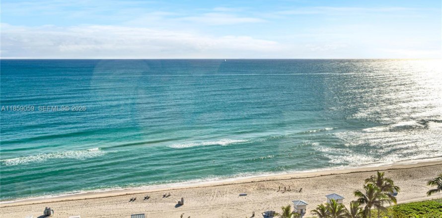 Condo à Miami Beach, Floride, 2 chambres  № 2061524