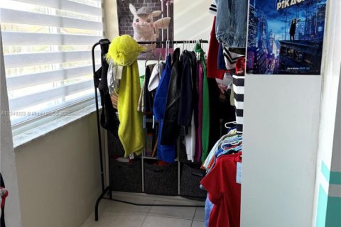Townhouse in Miami, Florida 2 bedrooms, 108.7 sq.m. № 1882571 - photo 20