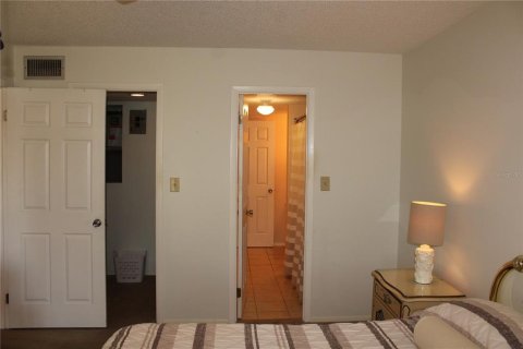 Appartement à louer à Bradenton, Floride: 2 chambres, 96.62 m2 № 2438038 - photo 20