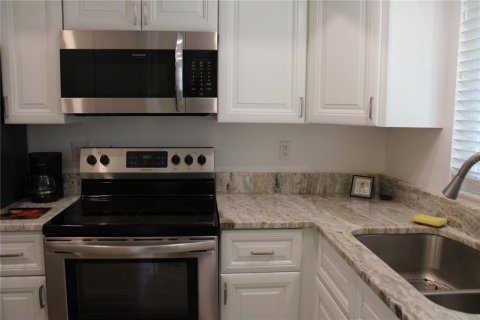 Appartement à louer à Bradenton, Floride: 2 chambres, 96.62 m2 № 2438038 - photo 3