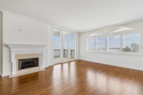 Condo in Tampa, Florida, 3 bedrooms № 2360829 - photo 8