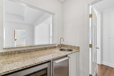 Condo in Tampa, Florida, 3 bedrooms № 2360829 - photo 13