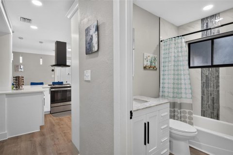 Casa en venta en Saint Petersburg, Florida, 3 dormitorios, 139.35 m2 № 2207677 - foto 16