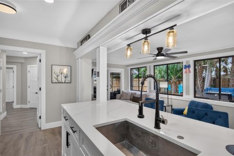 Casa en venta en Saint Petersburg, Florida, 3 dormitorios, 139.35 m2 № 2207677 - foto 15