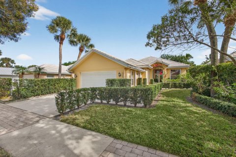 Villa ou maison à vendre à West Palm Beach, Floride: 3 chambres, 183.3 m2 № 2087712 - photo 2