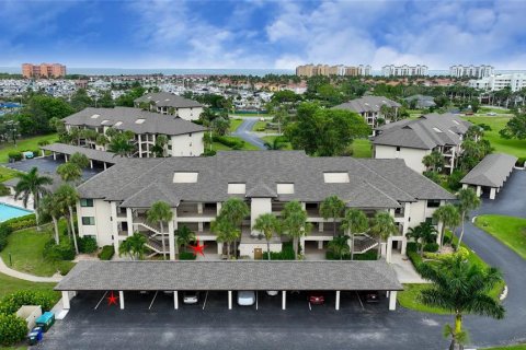 Condo in Punta Gorda, Florida, 2 bedrooms  № 1831720 - photo 4