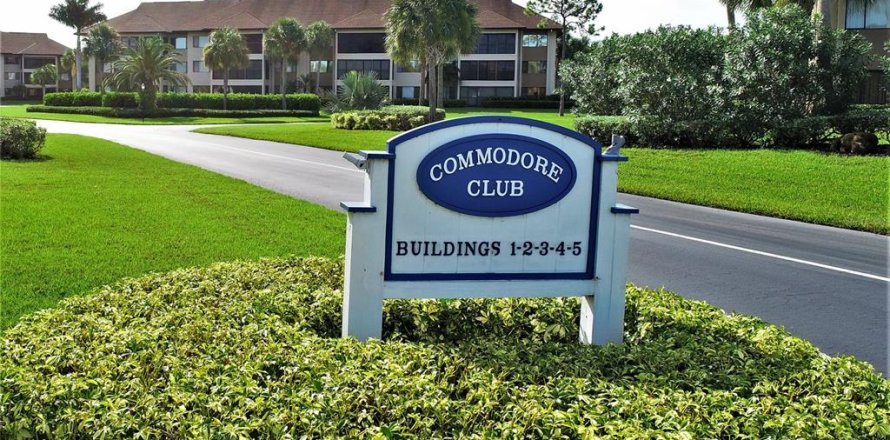 Condo in Punta Gorda, Florida, 2 bedrooms № 1831720