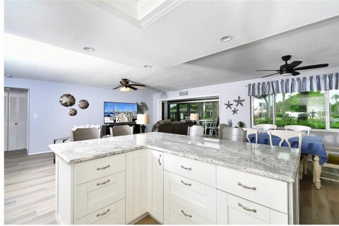 Condo in Punta Gorda, Florida, 2 bedrooms  № 1831720 - photo 19