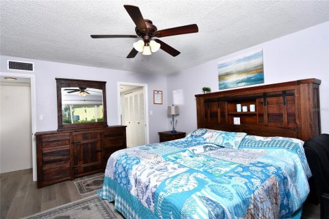 Condo in Punta Gorda, Florida, 2 bedrooms  № 1831720 - photo 25