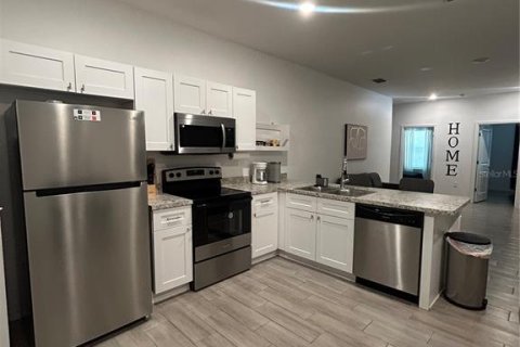 Appartement à louer à Orlando, Floride: 3 chambres, 120.77 m2 № 2201652 - photo 6