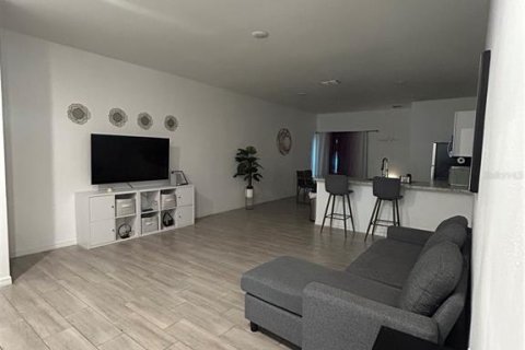 Appartement à louer à Orlando, Floride: 3 chambres, 120.77 m2 № 2201652 - photo 3