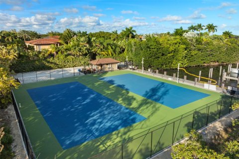 Terreno en venta en Coral Gables, Florida № 1811411 - foto 23
