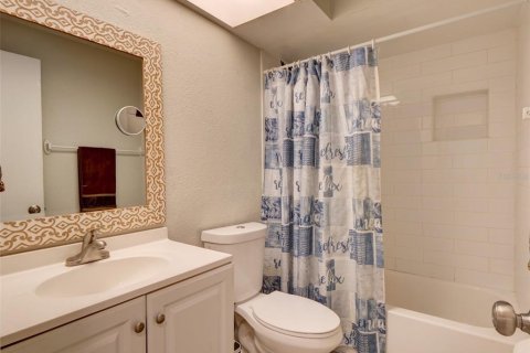Villa ou maison à vendre à Casselberry, Floride: 4 chambres, 196.77 m2 № 2316587 - photo 27
