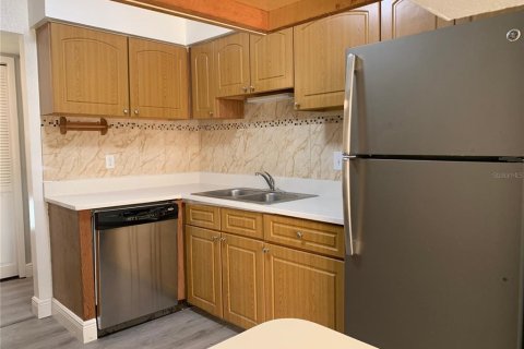 Condominio en alquiler en Orlando, Florida, 3 dormitorios, 132.48 m2 № 1785553 - foto 4