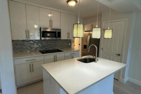 Apartamento en alquiler en Fort Lauderdale, Florida, 2 dormitorios, 1107.95 m2 № 2087929 - foto 4