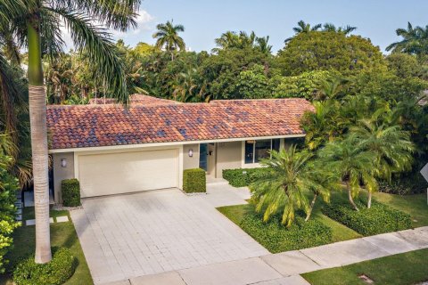 Casa en alquiler en West Palm Beach, Florida, 3 dormitorios, 182.27 m2 № 1207793 - foto 1