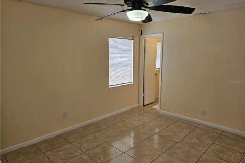 House in Valrico, Florida 3 bedrooms, 102.1 sq.m. № 1767883 - photo 23