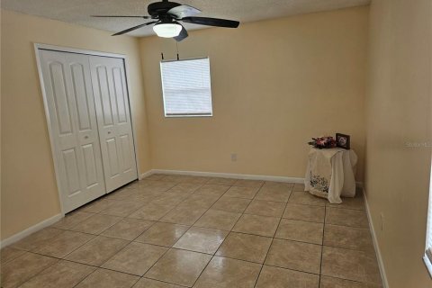 House in Valrico, Florida 3 bedrooms, 102.1 sq.m. № 1767883 - photo 22