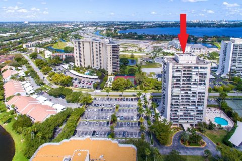 Condominio en venta en West Palm Beach, Florida, 2 dormitorios, 112.04 m2 № 1996821 - foto 21