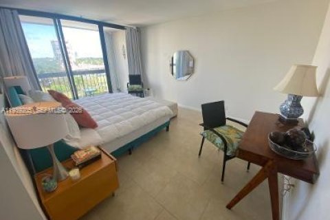 Condominio en venta en West Palm Beach, Florida, 2 dormitorios, 112.04 m2 № 1996821 - foto 11