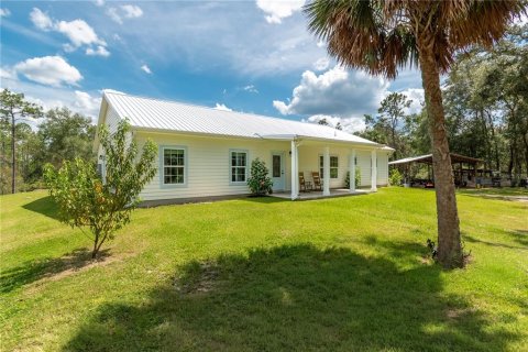 House in Fort MC Coy, Florida 4 bedrooms, 227.61 sq.m. № 2098046