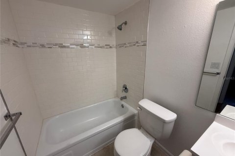 Condominio en alquiler en Belleair, Florida, 2 dormitorios, 106.47 m2 № 1800482 - foto 19