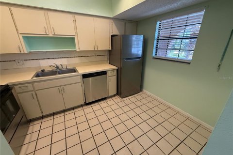 Condominio en alquiler en Belleair, Florida, 2 dormitorios, 106.47 m2 № 1800482 - foto 10