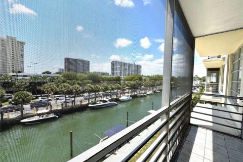 Copropriété à louer à Miami, Floride: 1 chambre, 77.48 m2 № 1633150 - photo 26