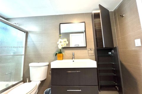 Copropriété à louer à Miami, Floride: 1 chambre, 77.48 m2 № 1633150 - photo 30