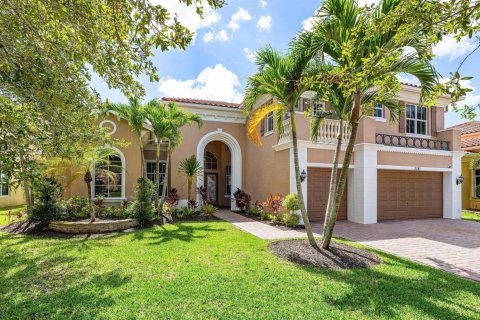 House in Lake Worth, Florida 6 bedrooms, 405.33 sq.m. № 2185247 - photo 3