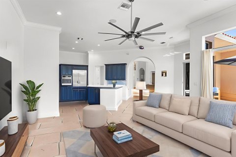 House in Lake Worth, Florida 6 bedrooms, 405.33 sq.m. № 2185247 - photo 18