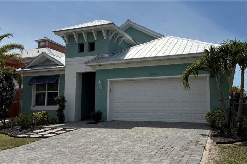 Casa en venta en Apollo Beach, Florida, 4 dormitorios, 192.96 m2 № 2202024 - foto 3