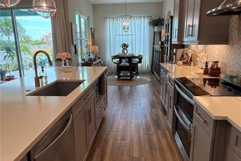 Casa en venta en Apollo Beach, Florida, 4 dormitorios, 192.96 m2 № 2202024 - foto 25