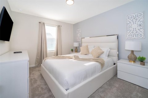 Townhouse in SOLARA RESORT in Kissimmee, Florida 4 bedrooms, 199.28 sq.m. № 1721565 - photo 7