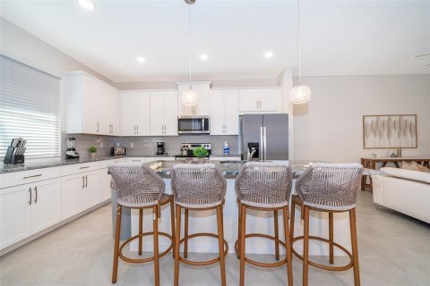 Townhouse in SOLARA RESORT in Kissimmee, Florida 4 bedrooms, 199.28 sq.m. № 1721565 - photo 13